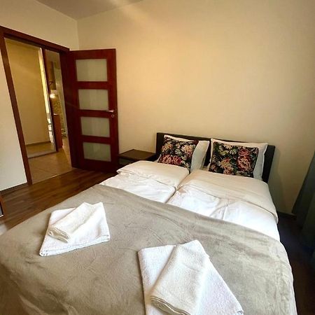 Apartamenty Na Ogrodowa Варшава Экстерьер фото