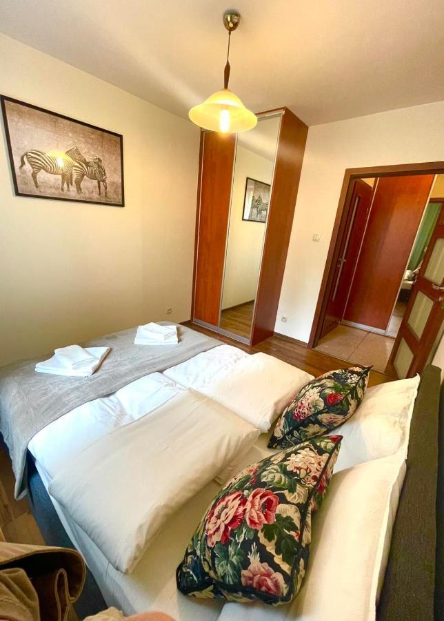 Apartamenty Na Ogrodowa Варшава Экстерьер фото